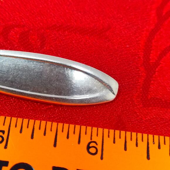 6X Tsp Antique Rogers Bros IS Silhouette Silver Plated Teaspoons - Picture 2 of 12